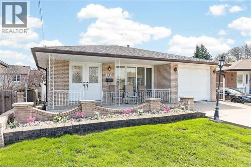 35 Rangeview Court, Hamilton, ON - Outdoor With Deck Patio Veranda