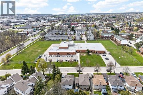 35 Rangeview Court, Hamilton, ON - Outdoor With View