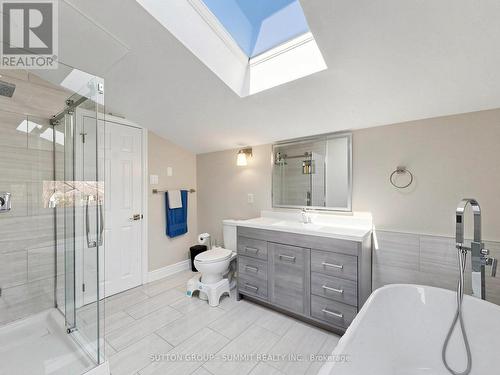 3485 Cawthra Road, Mississauga, ON - Indoor Photo Showing Bathroom