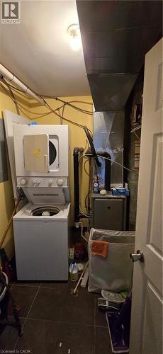 16 Columbia Street W, Waterloo, ON - Indoor Photo Showing Laundry Room