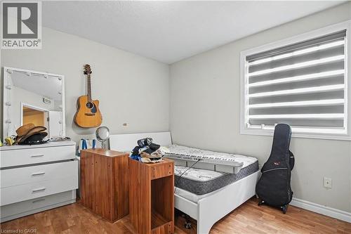 16 Columbia Street W, Waterloo, ON - Indoor