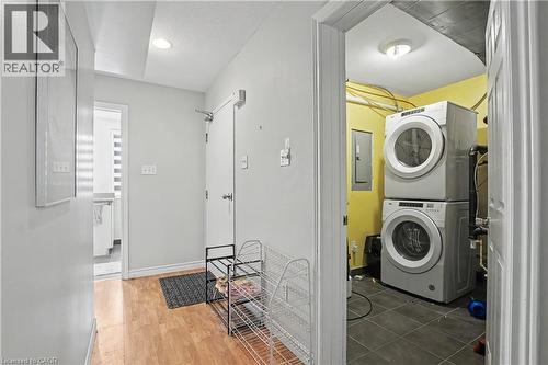 16 Columbia Street W, Waterloo, ON - Indoor Photo Showing Laundry Room