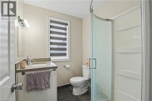 16 Columbia Street W, Waterloo, ON - Indoor Photo Showing Bathroom