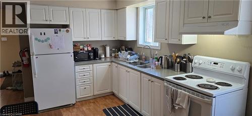 16 Columbia Street W, Waterloo, ON - Indoor Photo Showing Kitchen With Double Sink