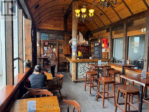 866 Lakeshore Road E, Mississauga, ON 