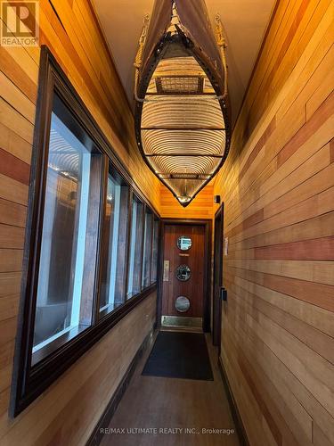 866 Lakeshore Road E, Mississauga, ON 