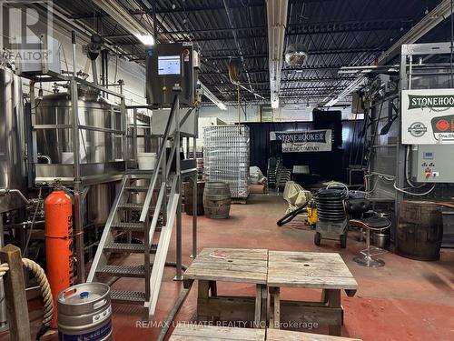 866 Lakeshore Road E, Mississauga, ON 