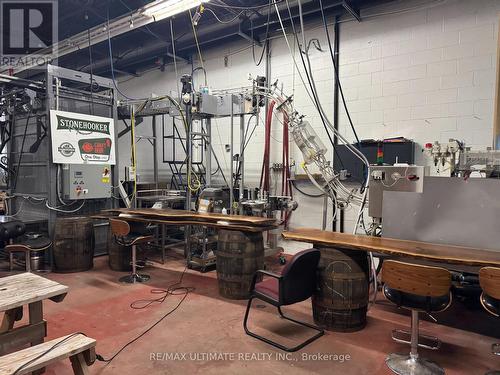 866 Lakeshore Road E, Mississauga, ON 