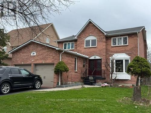 30 SAMSON COURT  Brampton, ON L6Y 3N6