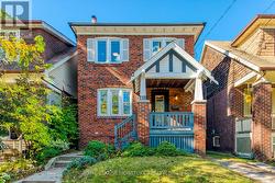 118 BLANTYRE AVENUE Toronto, ON M1N 2R5