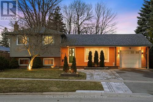 5 ROSEFIELD DRIVE  Halton Hills, ON L7G 4R2