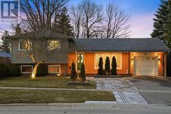 5 ROSEFIELD DRIVE Halton Hills, ON L7G 4R2