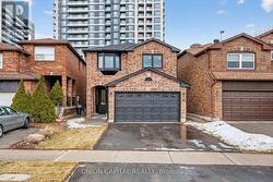 45 CHILMAR CRESCENT  Vaughan, ON L4J 6Y5