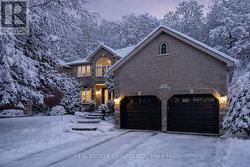 43 CRIMSON RIDGE ROAD  Barrie, ON L4N 9S1