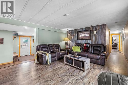 1077 Goat River South Road, Creston, BC - Indoor Photo Showing Other Room