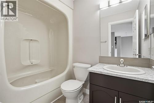 307 2275 Mcintyre Street, Regina, SK - Indoor Photo Showing Bathroom