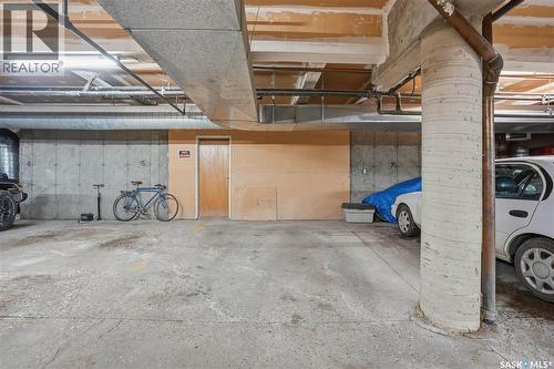 307 2275 Mcintyre Street, Regina, SK - Indoor Photo Showing Garage