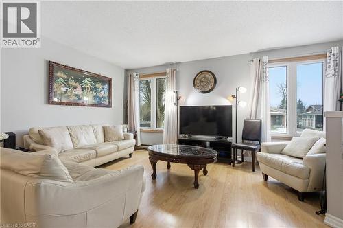 428 Dayna Crescent, Waterloo, ON 