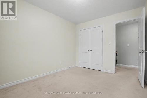 158 Kemp Crescent, Guelph (Grange Road), ON - Indoor Photo Showing Other Room