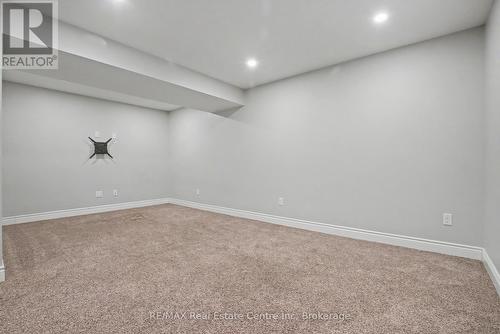 158 Kemp Crescent, Guelph (Grange Road), ON - Indoor Photo Showing Other Room