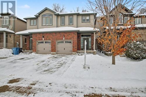 158 KEMP CRESCENT  Guelph (Grange Road), ON N1E 0K1