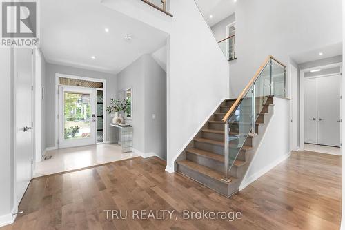 250 Sunnyridge Crescent, Ottawa, ON - Indoor Photo Showing Other Room