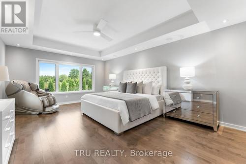250 Sunnyridge Crescent, Ottawa, ON - Indoor Photo Showing Bedroom