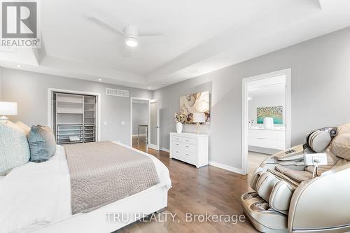 250 Sunnyridge Crescent, Ottawa, ON - Indoor Photo Showing Bedroom