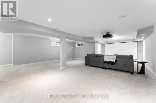 250 Sunnyridge Crescent, Ottawa, ON - Indoor