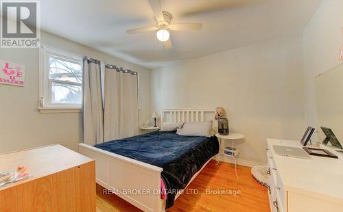109 Eton Drive, Kitchener, ON - Indoor Photo Showing Bedroom