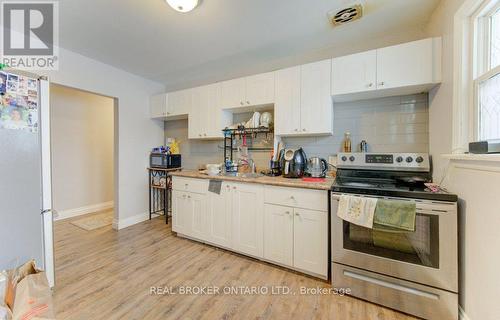 109 Eton Drive, Kitchener, ON - Indoor Photo Showing Kitchen With Double Sink