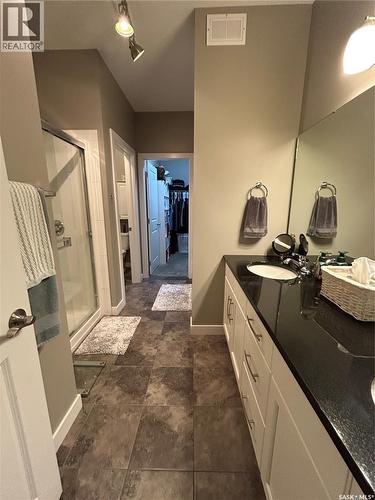 2030 Nicholson Road, Estevan, SK - Indoor