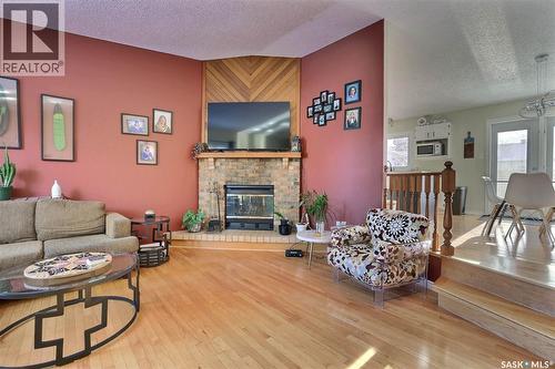 6507 Gillmore Drive, Regina, SK - Indoor Photo Showing Living Room With Fireplace