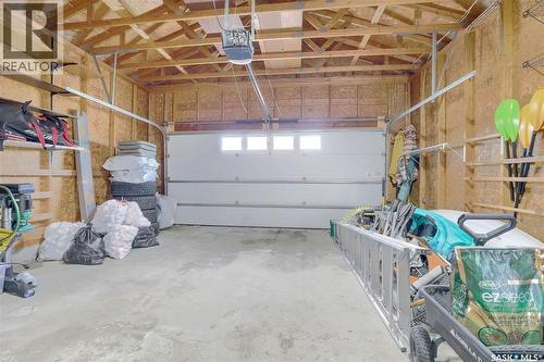 6507 Gillmore Drive, Regina, SK - Indoor Photo Showing Garage