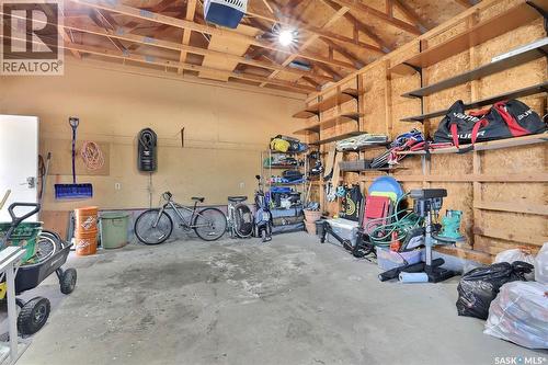 6507 Gillmore Drive, Regina, SK - Indoor Photo Showing Garage