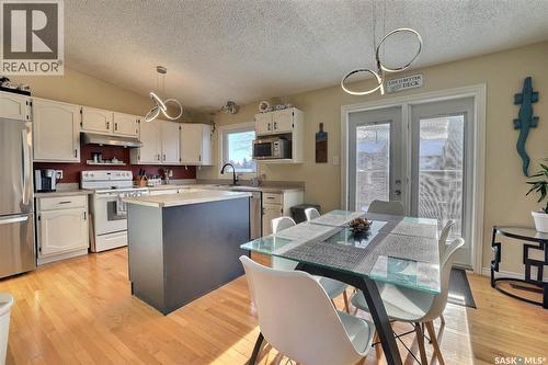 6507 Gillmore Drive, Regina, SK - Indoor