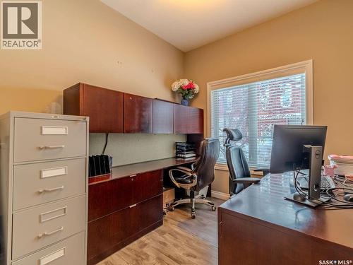 311 115 Salloum Crescent, Saskatoon, SK - Indoor Photo Showing Office