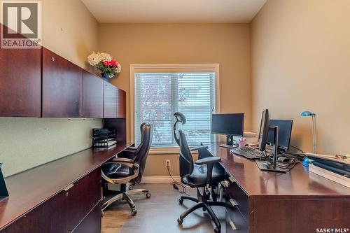 311 115 Salloum Crescent, Saskatoon, SK - Indoor Photo Showing Office