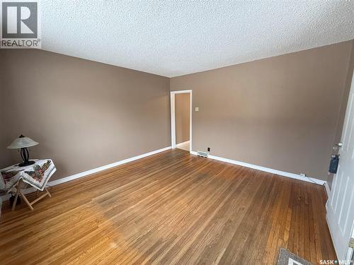 218 Hilliard Street E, Saskatoon, SK - Indoor Photo Showing Other Room