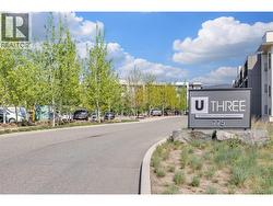 UThree Building - 