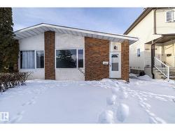 10514 153 ST NW  Edmonton, AB T5P 2C3