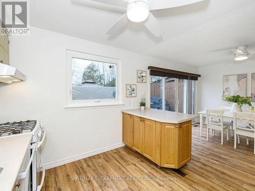 655 Lomond Crescent, Burlington, ON - Indoor