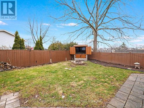 655 Lomond Crescent, Burlington, ON - Outdoor