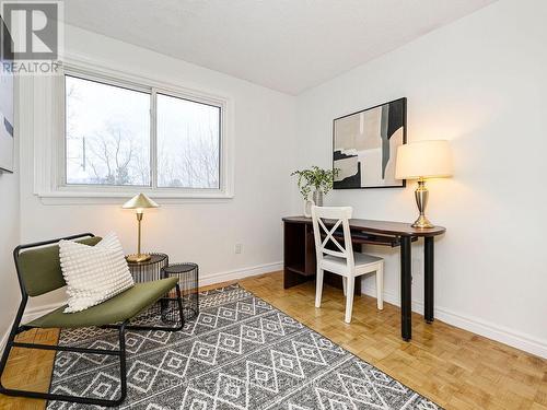 655 Lomond Crescent, Burlington, ON - Indoor