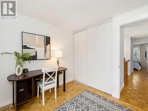 655 Lomond Crescent, Burlington, ON - Indoor