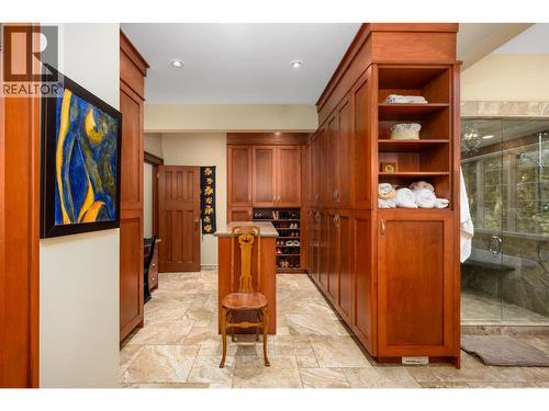 9310 Kalamalka Road, Coldstream, BC - Indoor Photo Showing Other Room