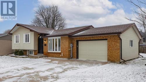 17 Suncoast Drive W, Goderich (Goderich (Town)), ON - Outdoor