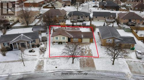 17 Suncoast Drive W, Goderich (Goderich (Town)), ON - Outdoor