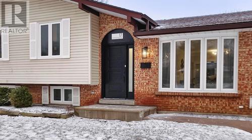 17 Suncoast Drive W, Goderich (Goderich (Town)), ON - Outdoor With Exterior