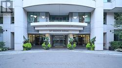 224 - 377 MADISON AVENUE  Toronto, ON M4V 3E1